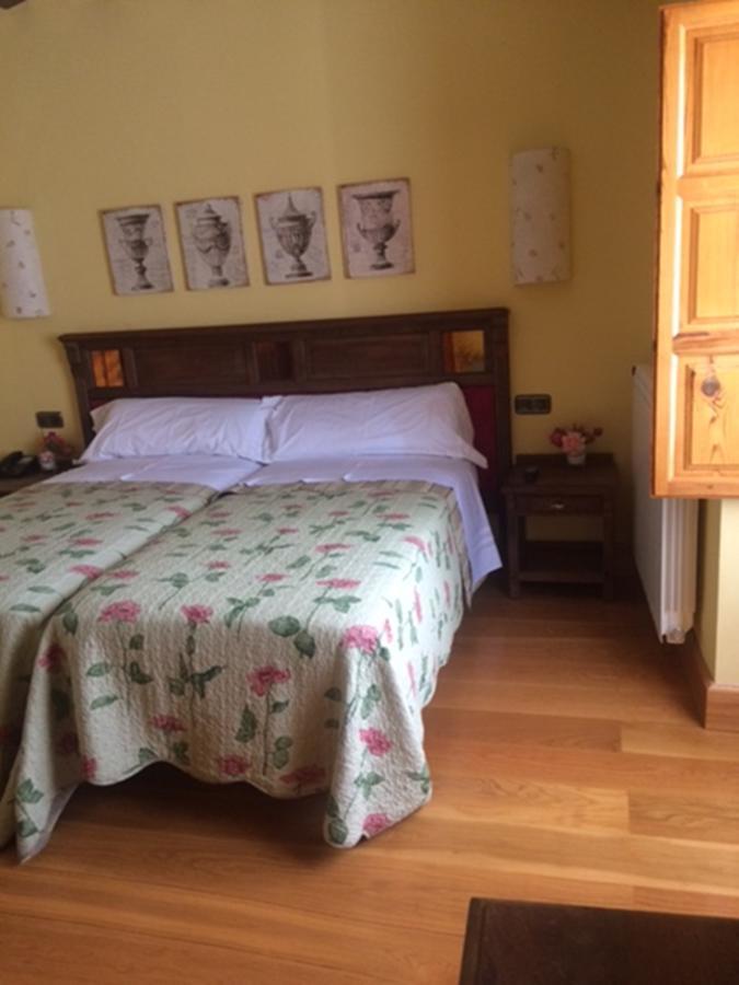 Villa Ferrera Posada Rural Herrera de Valdecanas Extérieur photo